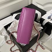 Bagsaaa Chanel Clutch With Chain Lambskin, Imitation Pearls Purple - 2