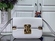 	 Bagsaa Louis Vuitton Orsay M23655 White - 21.5 x 15.8 x 5 cm - 1