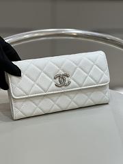 Bagsaa Chanel Flap Wallet White CC Logo Caviar Leather - 19x3x10cm - 1