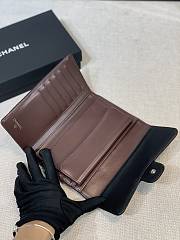 Bagsaaa Chanel Flap 3 Fold Wallet Black Lambskin Silver Logo - 18.5/10/2.5cm - 3