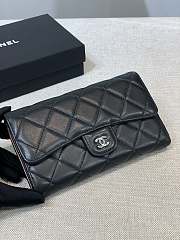 Bagsaaa Chanel Flap 3 Fold Wallet Black Lambskin Silver Logo - 18.5/10/2.5cm - 2