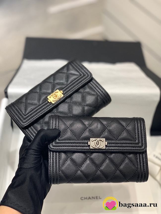 	 Bagsaaa Chanel Leboy Flap Wallet Caviar - 16x11x3.5cm - 1