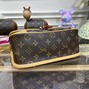 Bagsaaa Louis Vuitton Diane M46049 25.0 × 9.0 × 15.0 CM - 4