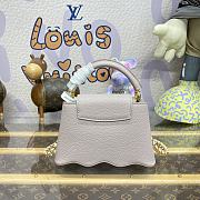 	 Bagsaaa Louis Vuitton Capucines Taurillon Capushell Taupe - 21*14*8cm - 4