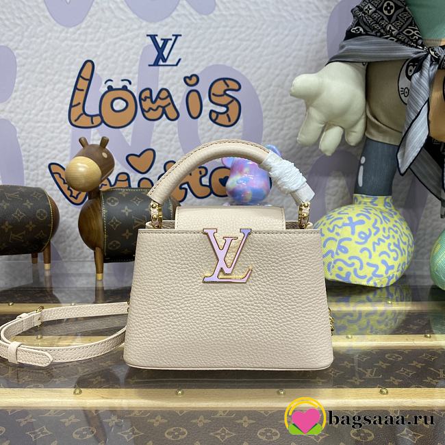 Bagsaaa Louis Vuitton Capucines Taurillon cowhide Quartz white color - 21*14*8cm - 1