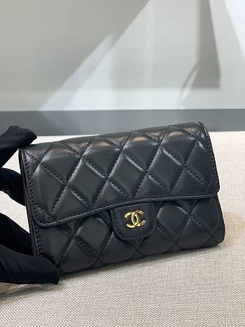 	 Bagsaaa Chanel Wallet Black Lambskin Gold Hardware - 18 x 11 cm
