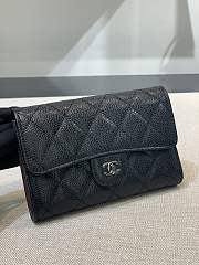 	 Bagsaaa Chanel Wallet Black Caviar Silver Hardware - 18 x 11 cm - 1