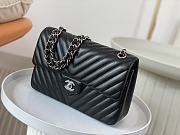 Bagsaaa Chanel Chevron Flap Bag Lambskin Leather Black - 25cm - 2