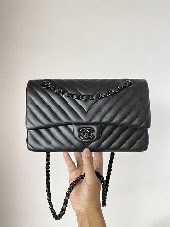 	 Bagsaaa Chanel Chevron Flap Bag Lambskin Leather All Black - 25cm