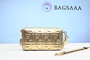 Bagsaaa Fendi Baguette Gold 26cm - 4