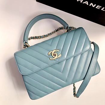 Bagsaaa Chanel Trendy CC Chevron Blue Leather