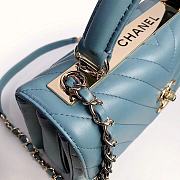 Bagsaaa Chanel Trendy CC Chevron Blue Leather - 4