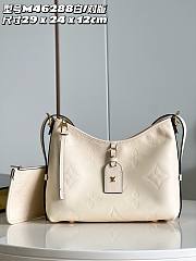 	 Bagsaaa Louis Vuitton Carryall PM bag White - 1