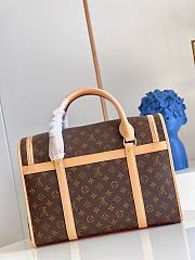 Bagsaaa Louis Vuitton Monogram Dog Bag - 40x30x22cm - 2