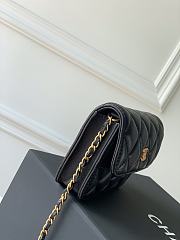 	 Bagsaaa Chanel Mini Belt Bag Black Lambskin - 12x3x9cm - 6