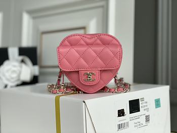 	 Bagsaaa Chanel Heart Belt Bag Pink - 11x8.5x5.5cm