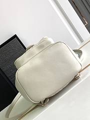 	 Bagsaaa Chanel Duma Backpack White - 4