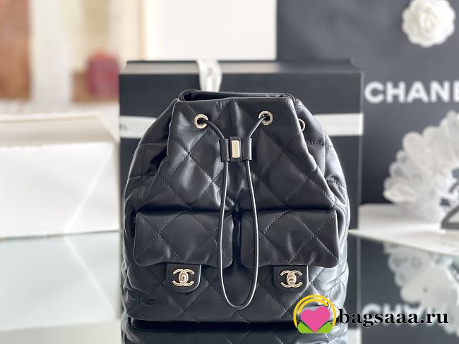 Bagsaaa Chanel Backpack Bucket Lambskin Black Leather - 22x21x13cm - 1