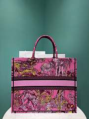 Bagsaaa Dior Large Book Tote Celestial Pink Multicolor Toile de Jouy Voyage Embroidery  - 5