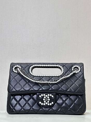 Bagsaaa Chanel Pearl Chain Flap Bag - 29x19cm