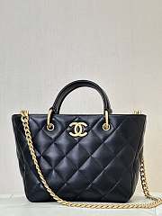 Bagsaaa Chanel Black handle Tote - 22/19/14cm - 1