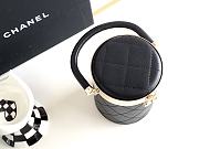 Bagsaaa Chanel Rare Lucite Bag  - 5