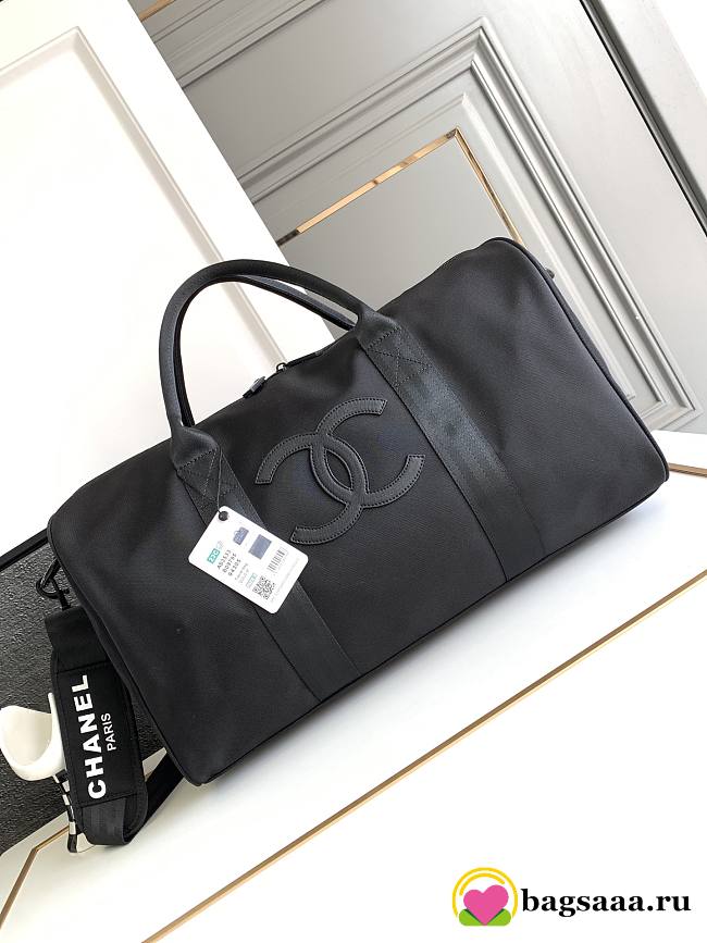 	 Bagsaaa Chanel CC Logo Travel Bag 02 - 1