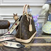 Bagsaaa Louis Vuitton Alma PM Monogram - 32 x 25 x 16 cm - 4