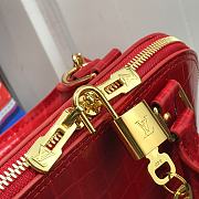 	 Bagsaaa Louis Vuitton Alma Crocodile Leather Red - 25* 17.5*11.5cm - 2