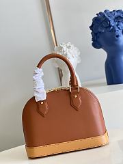 Bagsaaa Louis Vuitton ALma BB Brown Soft Leather - 23.5 x 17.5 x 11.5cm - 2