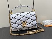 Bagsaaa Louis Vuitton Twist Malletage Pico GO-14 MM bag white - 1