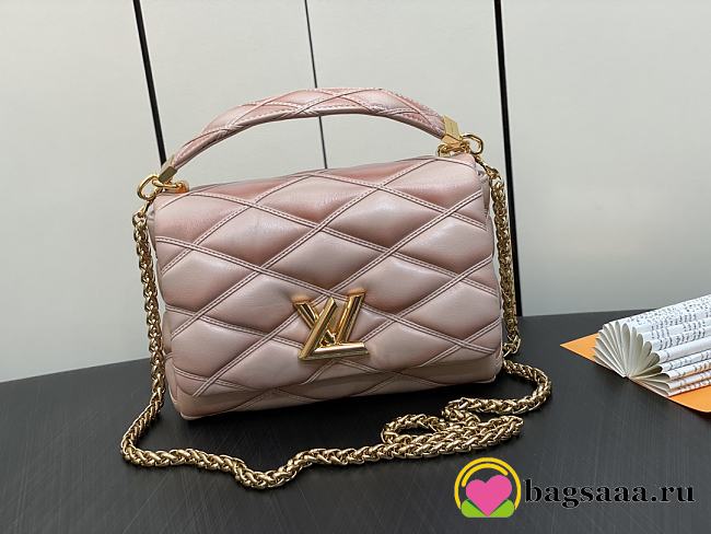 Bagsaaa Louis Vuitton Twist Malletage Pico GO-14 MM bag pink - 1