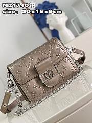 Bagsaaa Louis Vuitton Mini Dauphine Silver - 2