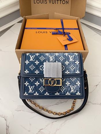 	 Bagsaaa Louis Vuitton Dauphine MM Blue Denim