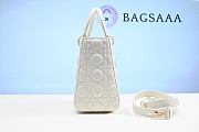 Bagsaaa Dior Lady Medium White 24cm - 5