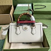 	 Bagsaaa Gucci Diana Small Shoulder Bag White Leather - 27x15.5x11cm - 1