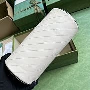	 Bagsaaa Gucci Blondie Shoulder Bag in White - 25x13x12cm - 5