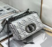 Bagsaaa Dior Small Caro Silver Cannage - 20 x 12 x 7 cm - 3