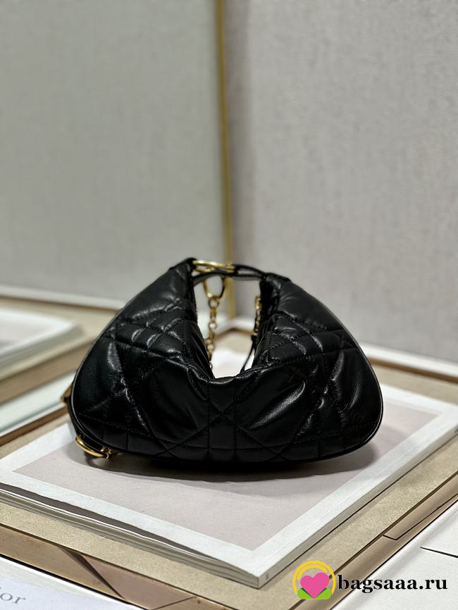 	 Bagsaaa Dior Caro Nomad Bag Black Gold - 25x16x2.5cm - 1