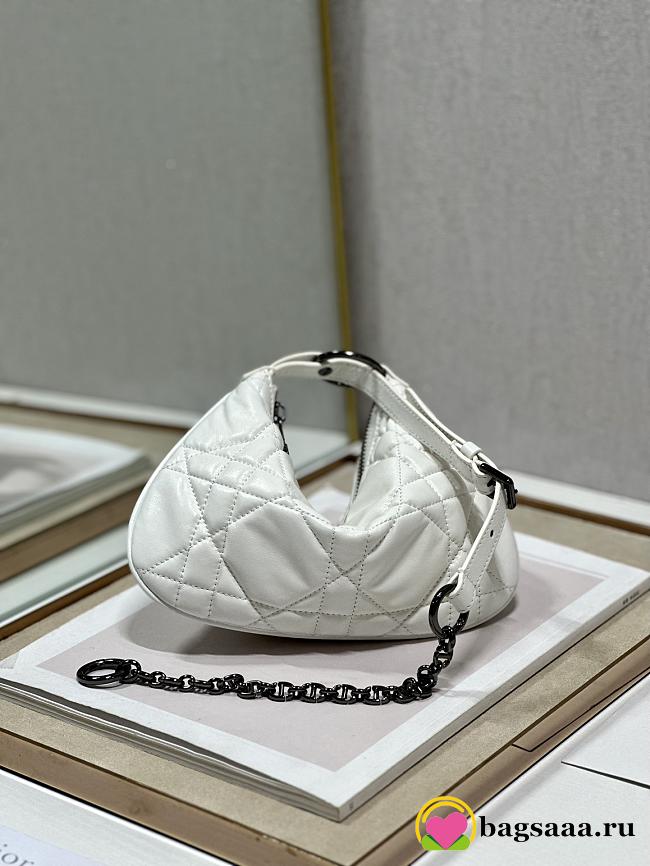 	 Bagsaaa Dior Caro Nomad Bag White - 25x16x2.5cm - 1