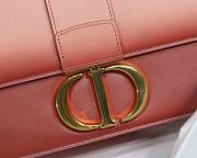 	 Bagsaaa Dior Montaigne Pink Ombre Bag - 24 x 17 x 8 cm - 4