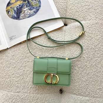 	 Bagsaaa Dior Mini Montaigne Green Bag - 15x11x4cm