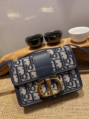 Bagsaaa Dior Mini Montaigne Oblique Bag - 15x11x4cm
