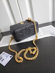 Bagsaaa Chanel Vanity Caviar Black Leather - 17x9.5x8cm - 6