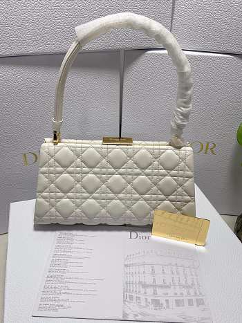 	 Bagsaaa Dior Caro Top Handle White - 26x14.5x9cm