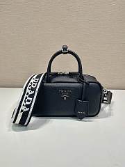 Bagsaaa Prada Leather top-handle bag black - 24x12x8cm - 1