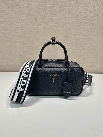 Bagsaaa Prada Leather top-handle bag black - 24x12x8cm