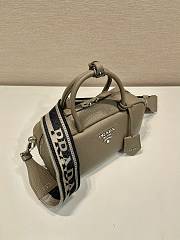	 Bagsaaa Prada Leather top-handle bag Taupe - 24x12x8cm - 3