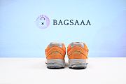 Bagsaaa New Balance Orange Sneakers - 5