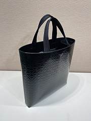 Bagsaaa Prada Brushed leather tote bag with water bottle - 38x36x6cm - 2